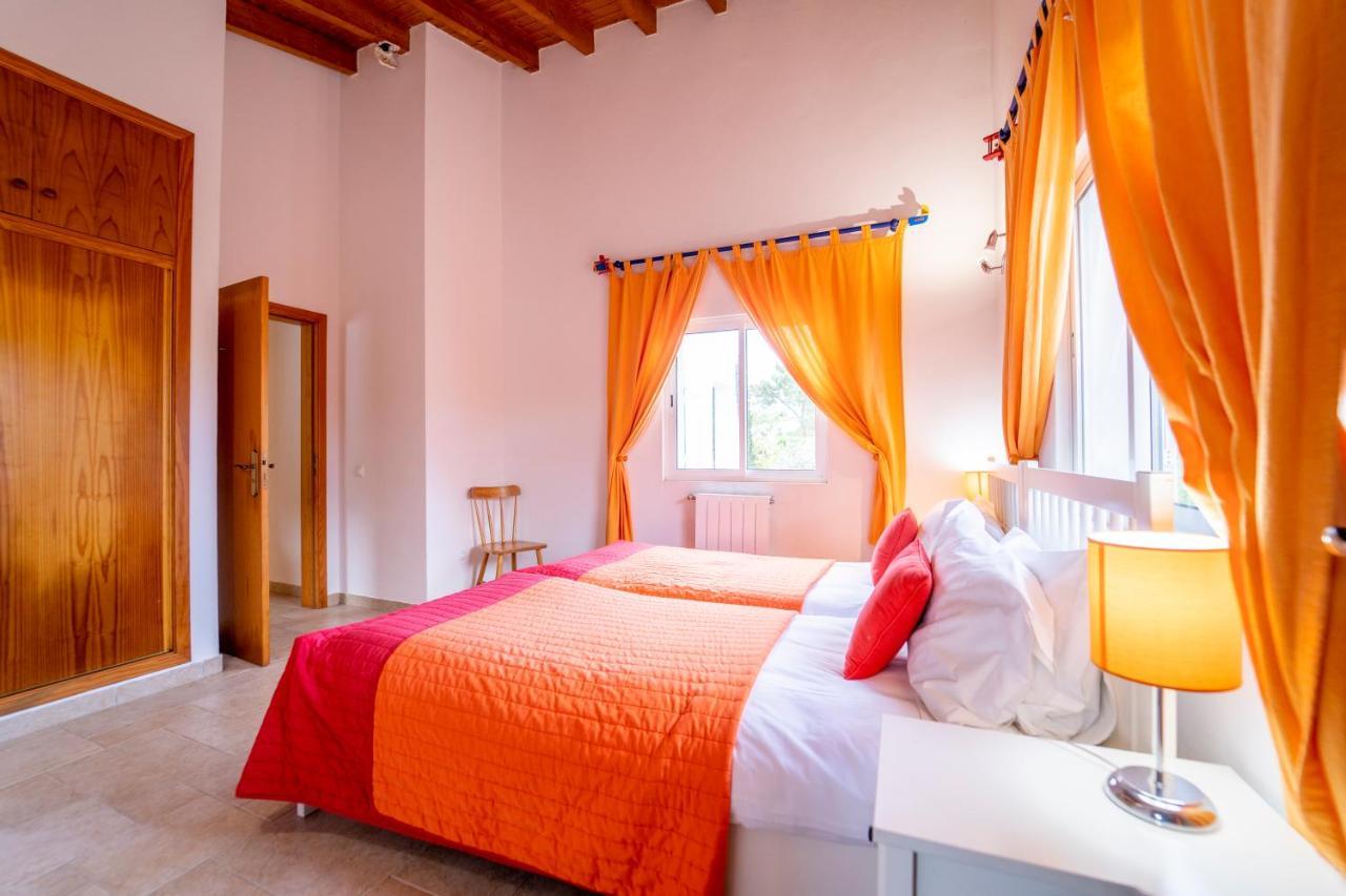 Casa Garrod - Spacious Family Villa Алжезур Екстериор снимка