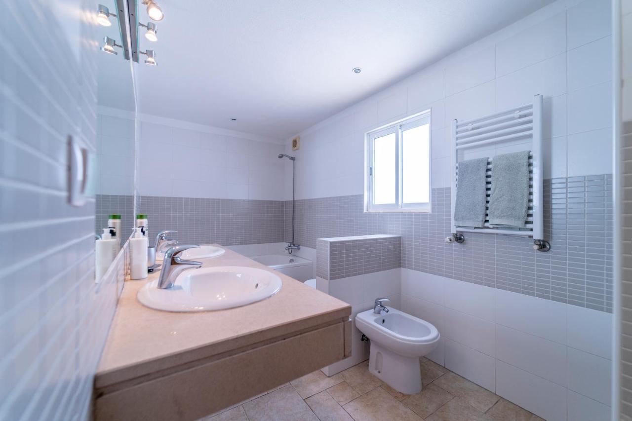 Casa Garrod - Spacious Family Villa Алжезур Екстериор снимка
