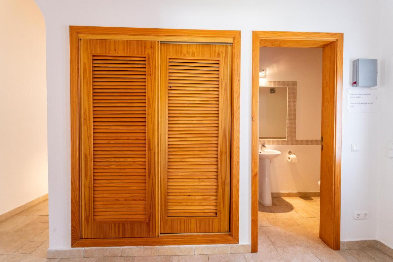 Casa Garrod - Spacious Family Villa Алжезур Екстериор снимка